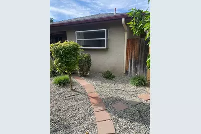 3136 W Austin Way, Fresno, CA 93722 - Photo 45