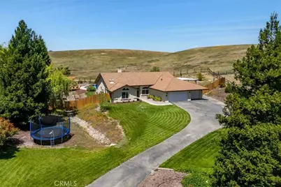 1590 Shiloh Place, Templeton, CA 93465 - Photo 3