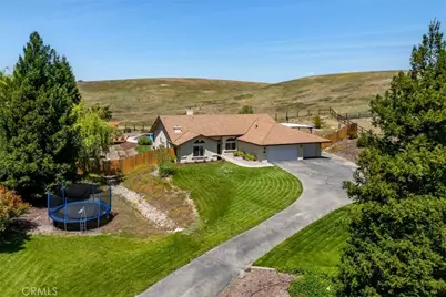 1590 Shiloh Place, Templeton, CA 93465 - Photo 13