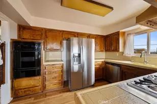 360 Ocean View Ave, Grover Beach, CA 93433 - Photo 9