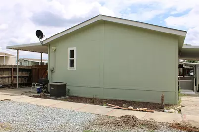100 S Westwood Street #20, Porterville, CA 93257 - Photo 27