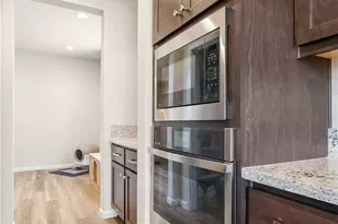 2203 N Laverne, Fresno, CA 93727 - Photo 11