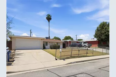 2540 Lynwood, Bakersfield, CA 93306 - Photo 25