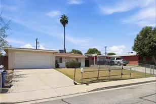 2540 Lynwood, Bakersfield, CA 93306 - Photo 25