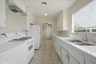 2540 Lynwood, Bakersfield, CA 93306 - Photo 15
