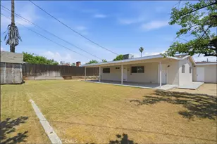 2540 Lynwood, Bakersfield, CA 93306 - Photo 23
