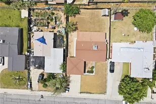 2540 Lynwood, Bakersfield, CA 93306 - Photo 27