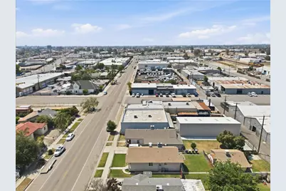 410 E 21st, Bakersfield, CA 93305 - Photo 11