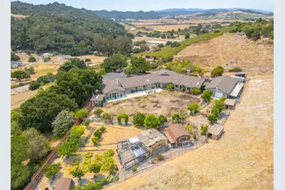 1685 Corbett Highlands, Arroyo Grande, CA 93420 - Photo 1