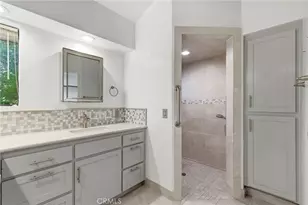 7313 Calle Los Manzanos, Bakersfield, CA 93309 - Photo 35