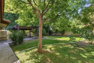7313 Calle Los Manzanos, Bakersfield, CA 93309 - Photo 47