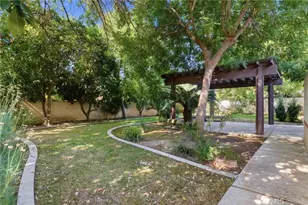 7313 Calle Los Manzanos, Bakersfield, CA 93309 - Photo 51