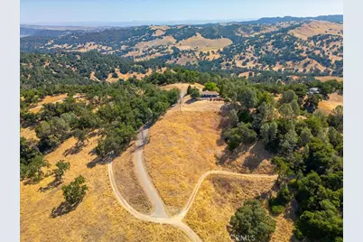5990 Sunny Glen Lane, Paso Robles, CA 93446 - Photo 41