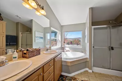 5990 Sunny Glen Lane, Paso Robles, CA 93446 - Photo 13