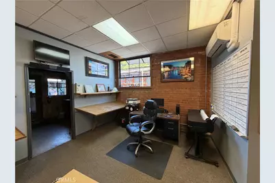 125 E Fesler Street, Santa Maria, CA 93454 - Photo 5