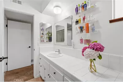 2709 W Royal Oaks, Visalia, CA 93277 - Photo 35
