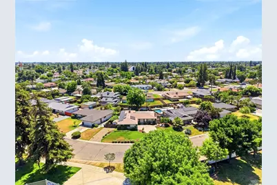 2709 W Royal Oaks, Visalia, CA 93277 - Photo 9