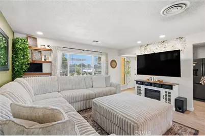 2709 W Royal Oaks, Visalia, CA 93277 - Photo 15