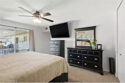 2709 W Royal Oaks, Visalia, CA 93277 - Photo 33
