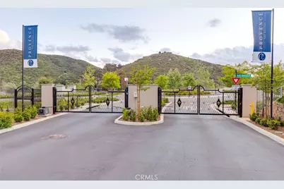 3075 Rue De Latour, Vista, CA 92084 - Photo 3