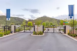 3075 Rue de Latour, Vista, CA 92084 - Photo 3