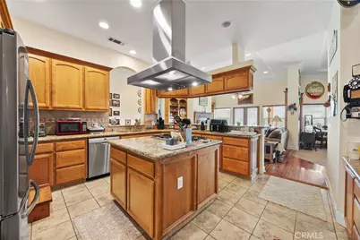 434 Bella Posta Drive, Bakersfield, CA 93308 - Photo 35