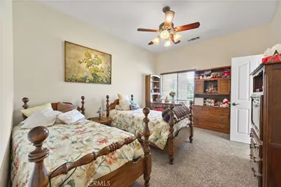 434 Bella Posta Drive, Bakersfield, CA 93308 - Photo 47