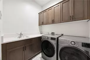 719 Winooski Ct, Bakersfield, CA 93314 - Photo 55