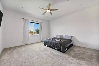 719 Winooski Court, Bakersfield, CA 93314 - Photo 37