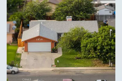 1818 W Buena Vista, Visalia, CA 93291 - Photo 17