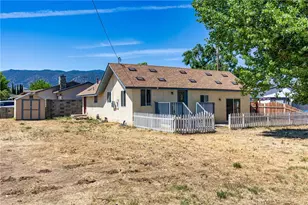 302 W C, Tehachapi, CA 93561 - Photo 1