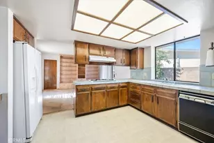 715 Vickie Ave, Santa Maria, CA 93454 - Photo 15