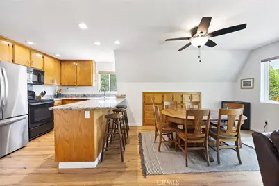 28207 Oaks Rancho, Keene, CA 93531 - Photo 11