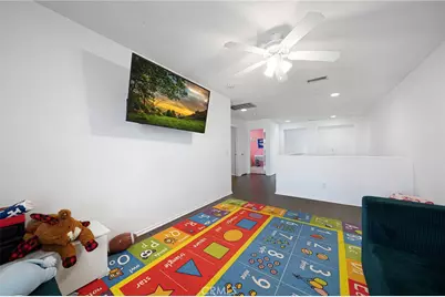17889 Orangewood Lane, Riverside, CA 92503 - Photo 25