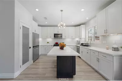 17889 Orangewood Lane, Riverside, CA 92503 - Photo 11