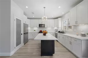 17889 Orangewood Ln, Riverside, CA 92503 - Photo 11