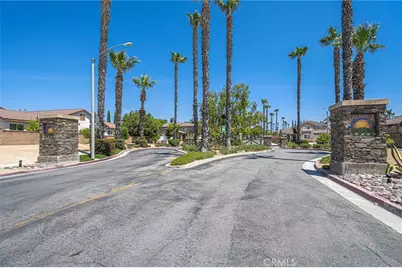 17889 Orangewood Lane, Riverside, CA 92503 - Photo 35