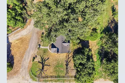 21530 Tiburico Avenue, Laton, CA 93242 - Photo 65