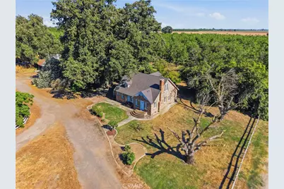 21530 Tiburico Avenue, Laton, CA 93242 - Photo 7