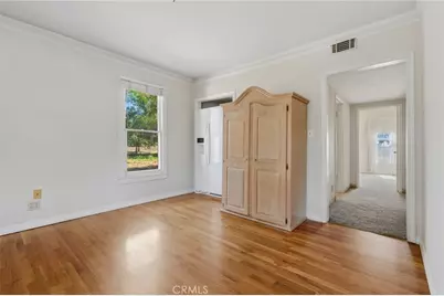 21530 Tiburico Avenue, Laton, CA 93242 - Photo 37