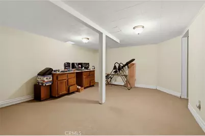 21530 Tiburico Avenue, Laton, CA 93242 - Photo 33