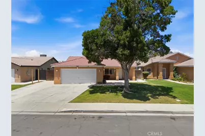 128 W Pilot, Bakersfield, CA 93308 - Photo 31