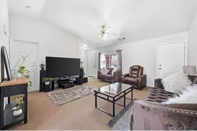 128 W Pilot, Bakersfield, CA 93308 - Photo 7