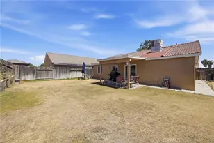 128 W Pilot, Bakersfield, CA 93308 - Photo 27