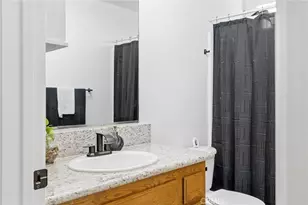 128 W Pilot, Bakersfield, CA 93308 - Photo 19