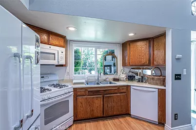 1381 Village Meadows, Lompoc, CA 93436 - Photo 13
