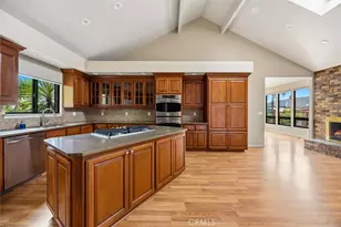 105 Park Pl, Pismo Beach, CA 93449 - Photo 9