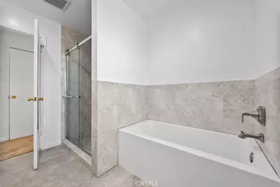 1769 Burton Way, Bakersfield, CA 93306 - Photo 15