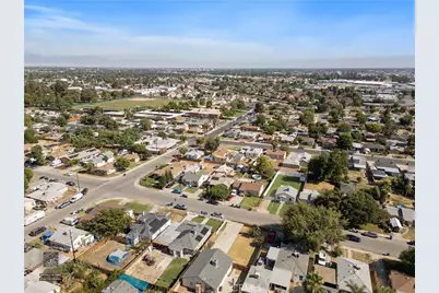 1109 Wilson Avenue, Bakersfield, CA 93308 - Photo 7