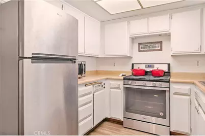1109 W Cypress, Lompoc, CA 93436 - Photo 17